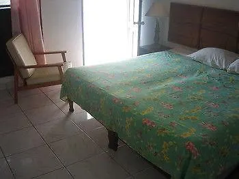 Paradise Brandon Hill Guest House 蒙特哥贝